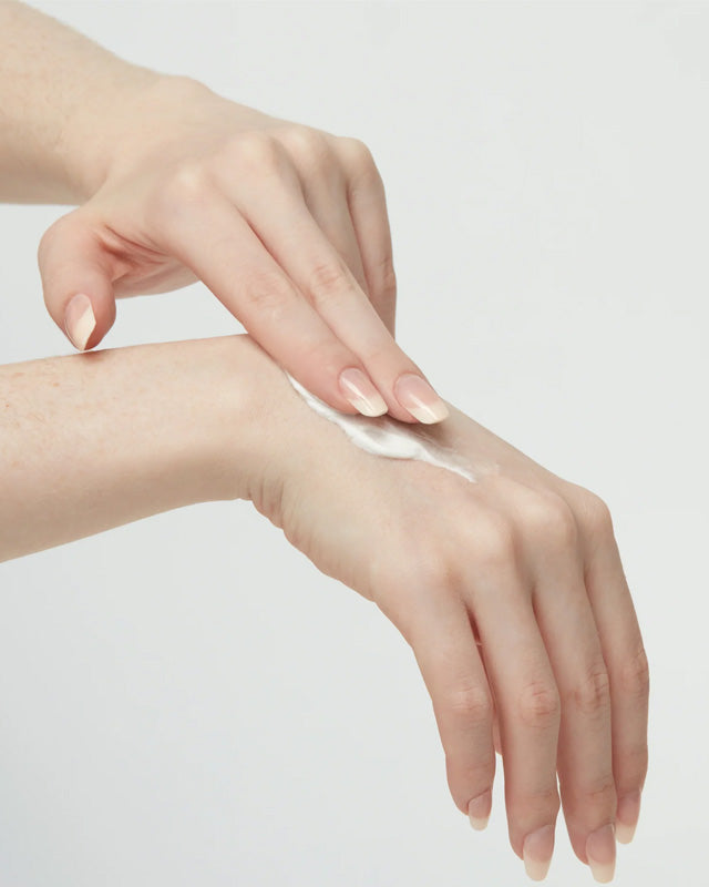 玫瑰維 E 潤手霜