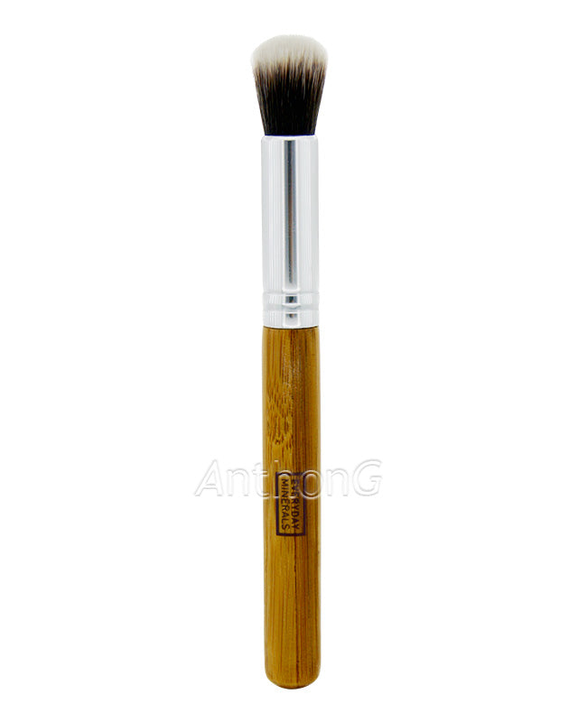 Eye Kabuki Brush