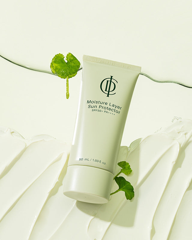 Moisture Layer Sun Protector SPF50+ PA++++